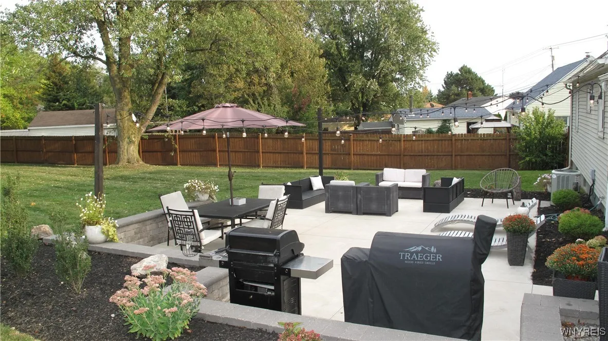 4963 Sunset Drive, Lockport Town, New York 14094, Lockport Town, New York 14094, 3 Bedrooms Bedrooms, 6 Rooms Rooms,1 BathroomBathrooms,Residential,Closed,4963 Sunset Drive, Lockport Town, New York 14094,0,B1640209