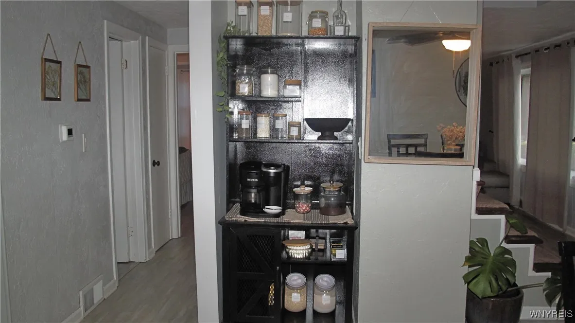 4963 Sunset Drive, Lockport Town, New York 14094, Lockport Town, New York 14094, 3 Bedrooms Bedrooms, 6 Rooms Rooms,1 BathroomBathrooms,Residential,Closed,4963 Sunset Drive, Lockport Town, New York 14094,0,B1640209