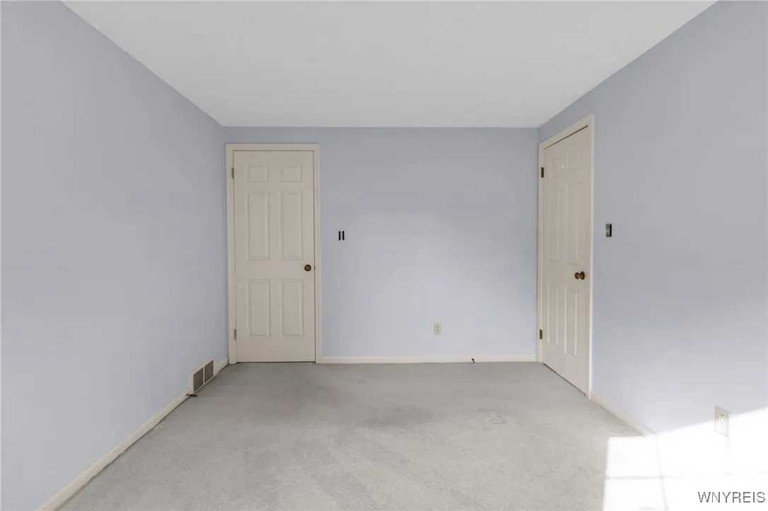 61 Wedgewood Drive, Amherst, New York 14221, Amherst, New York 14221, 3 Bedrooms Bedrooms, 7 Rooms Rooms,2 BathroomsBathrooms,Residential,For Sale,61 Wedgewood Drive, Amherst, New York 14221,0,B1640140