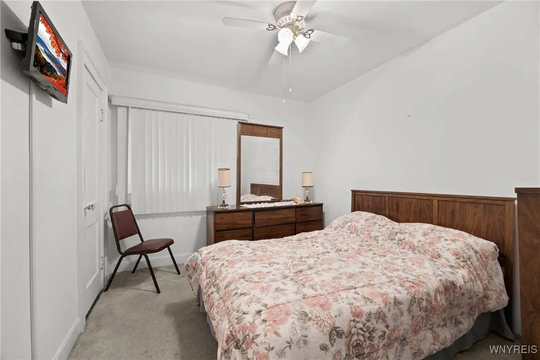 2475 La Salle Avenue, Niagara Falls, New York 1430, Niagara Falls, New York 14301, 3 Bedrooms Bedrooms, 5 Rooms Rooms,2 BathroomsBathrooms,Residential,For Sale,2475 La Salle Avenue, Niagara Falls, New York 1430,0,B1640210
