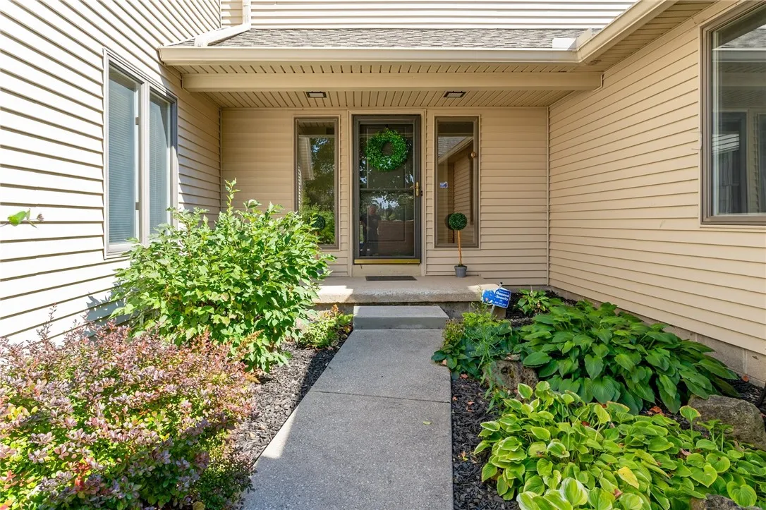 FRONT DOOR ENTRY WAY