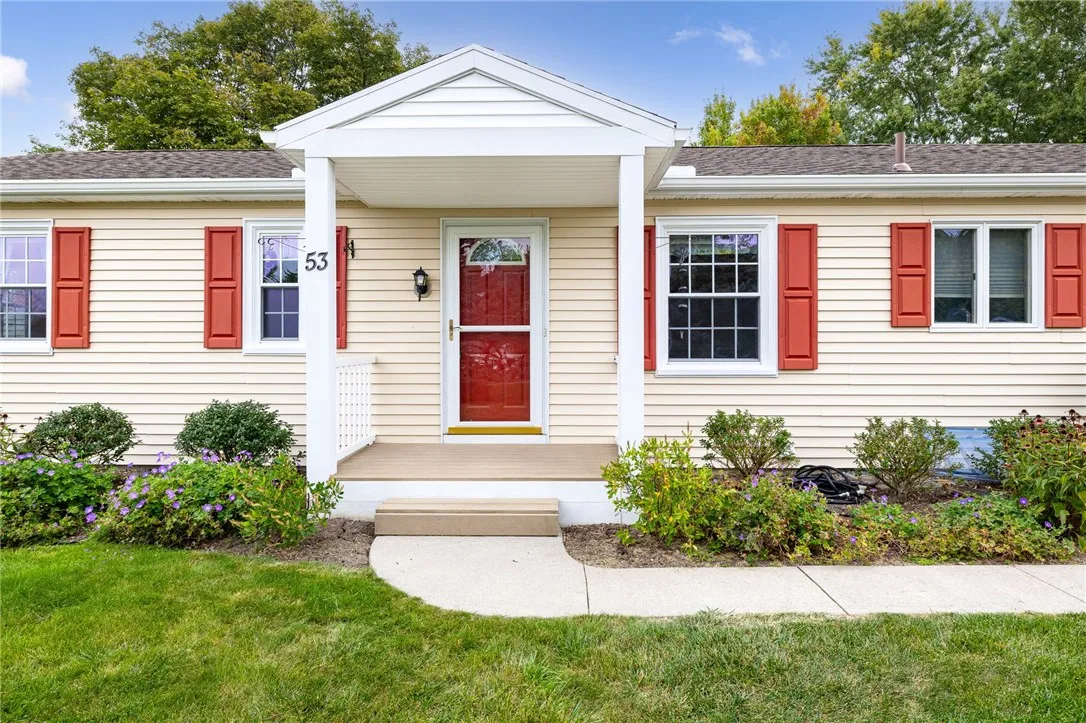 53 Campfire Road South, Henrietta, New York 14467, Henrietta, New York 14467, 3 Bedrooms Bedrooms, 5 Rooms Rooms,1 BathroomBathrooms,Residential,Closed,53 Campfire Road South, Henrietta, New York 14467,0,R1635298