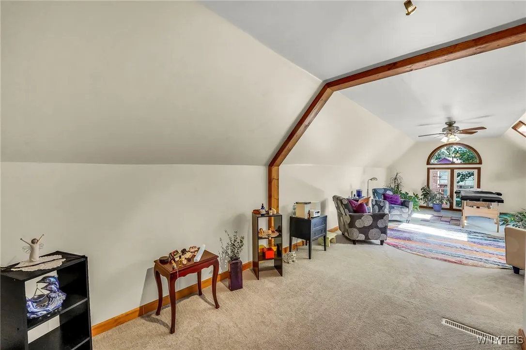 6050 Whitegate Crossing, Amherst, New York 14051, Clarence, New York 14051, 4 Bedrooms Bedrooms, 7 Rooms Rooms,2 BathroomsBathrooms,Residential,For Sale,6050 Whitegate Crossing, Amherst, New York 14051,0,B1639867