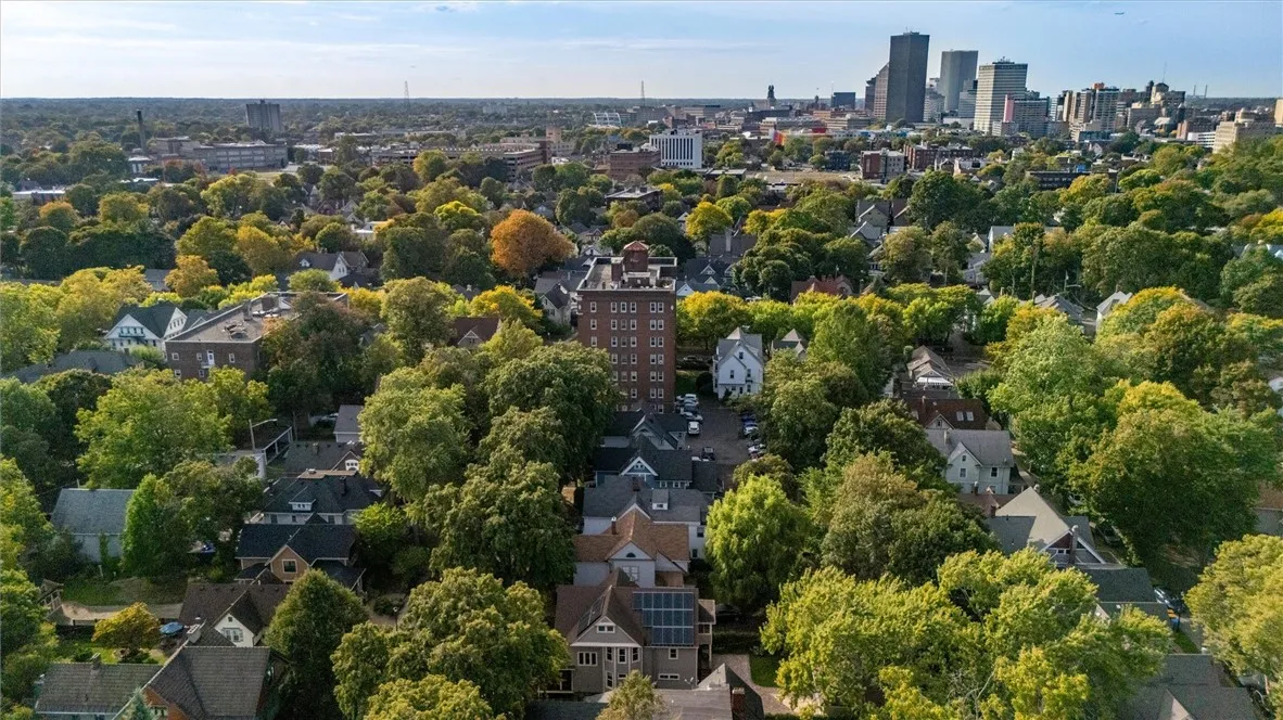 50 Brighton Street, Rochester, New York 14607, Rochester, New York 14607, 4 Bedrooms Bedrooms, 10 Rooms Rooms,2 BathroomsBathrooms,Residential,Closed,50 Brighton Street, Rochester, New York 14607,0,R1640166