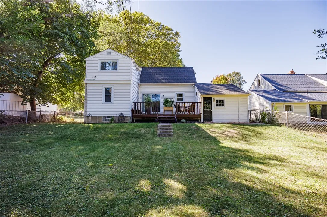 126 Cabot Road, Greece, New York 14626, Greece, New York 14626, 3 Bedrooms Bedrooms, 6 Rooms Rooms,1 BathroomBathrooms,Residential,Closed,126 Cabot Road, Greece, New York 14626,0,R1635284