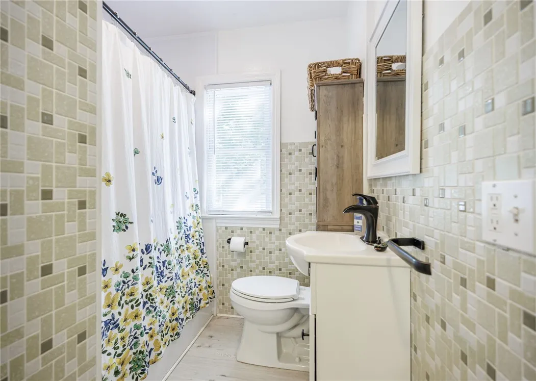 126 Cabot Road, Greece, New York 14626, Greece, New York 14626, 3 Bedrooms Bedrooms, 6 Rooms Rooms,1 BathroomBathrooms,Residential,Closed,126 Cabot Road, Greece, New York 14626,0,R1635284