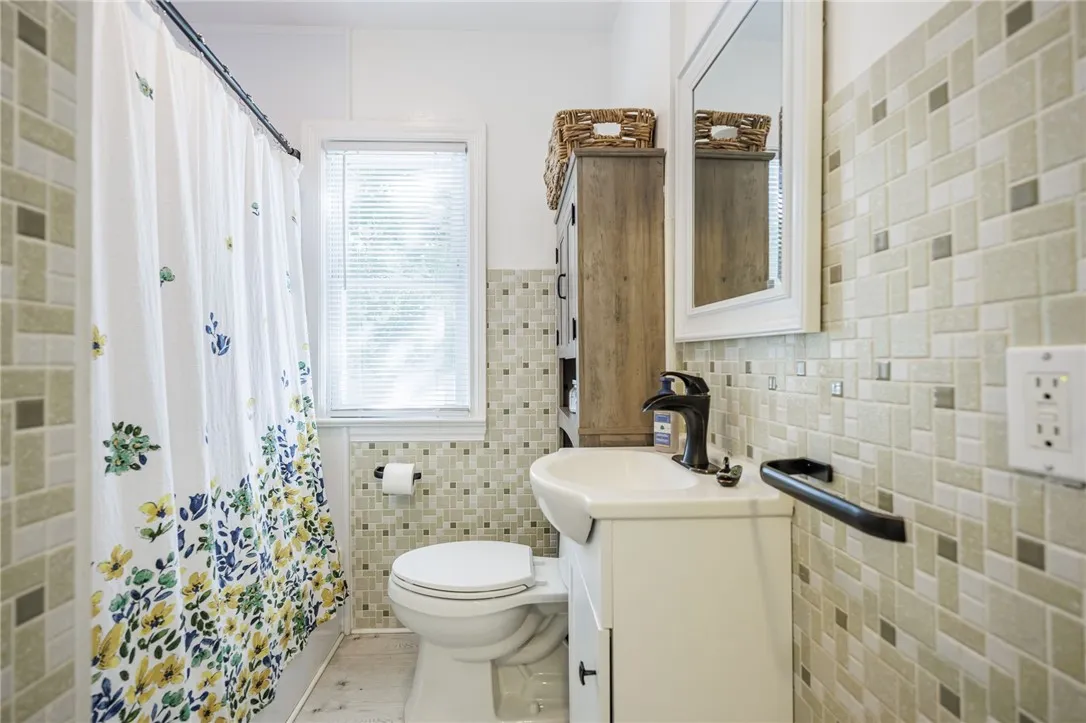 126 Cabot Road, Greece, New York 14626, Greece, New York 14626, 3 Bedrooms Bedrooms, 6 Rooms Rooms,1 BathroomBathrooms,Residential,Closed,126 Cabot Road, Greece, New York 14626,0,R1635284