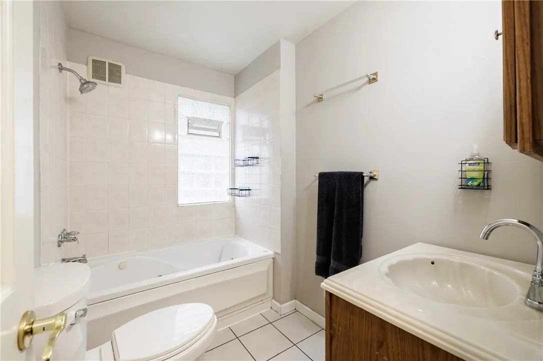 387 Bernice Street, Rochester, New York 14615, Rochester, New York 14615, 3 Bedrooms Bedrooms, 6 Rooms Rooms,1 BathroomBathrooms,Residential,Closed,387 Bernice Street, Rochester, New York 14615,0,R1639681