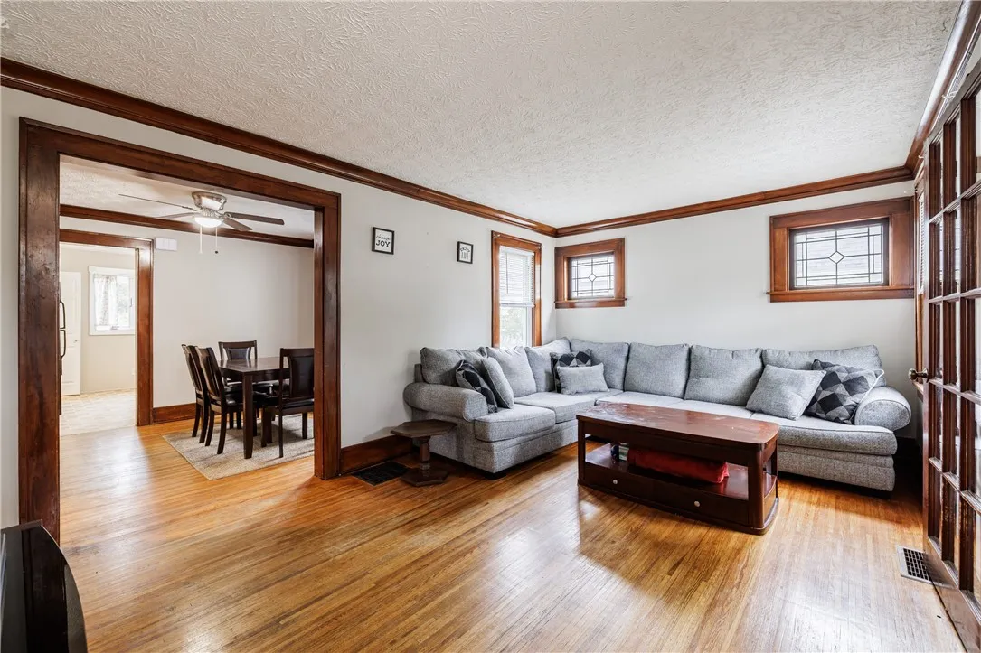 387 Bernice Street, Rochester, New York 14615, Rochester, New York 14615, 3 Bedrooms Bedrooms, 6 Rooms Rooms,1 BathroomBathrooms,Residential,Closed,387 Bernice Street, Rochester, New York 14615,0,R1639681