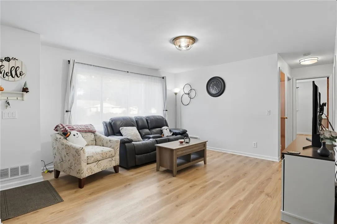 97 Morrow Drive, Greece, New York 14616, Greece, New York 14616, 2 Bedrooms Bedrooms, 7 Rooms Rooms,1 BathroomBathrooms,Residential,For Sale,97 Morrow Drive, Greece, New York 14616,0,R1640205