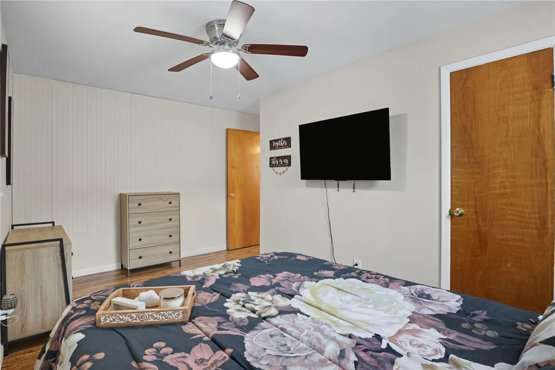 97 Morrow Drive, Greece, New York 14616, Greece, New York 14616, 2 Bedrooms Bedrooms, 7 Rooms Rooms,1 BathroomBathrooms,Residential,For Sale,97 Morrow Drive, Greece, New York 14616,0,R1640205