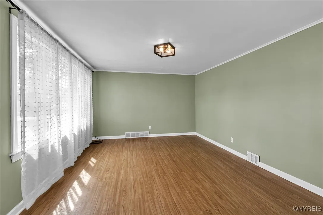 58 Marbeth Court, Buffalo, New York 14220, Buffalo, New York 14220, 3 Bedrooms Bedrooms, 5 Rooms Rooms,2 BathroomsBathrooms,Residential,For Sale,58 Marbeth Court, Buffalo, New York 14220,0,B1640079