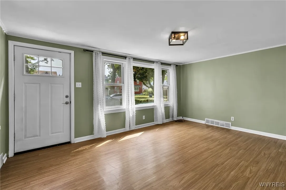 58 Marbeth Court, Buffalo, New York 14220, Buffalo, New York 14220, 3 Bedrooms Bedrooms, 5 Rooms Rooms,2 BathroomsBathrooms,Residential,For Sale,58 Marbeth Court, Buffalo, New York 14220,0,B1640079