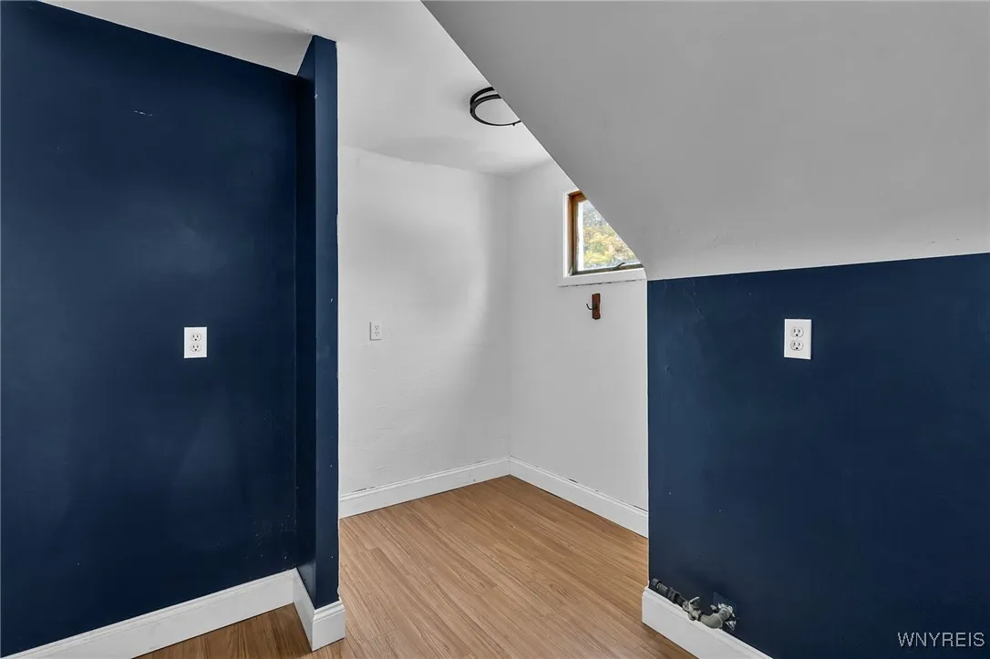 58 Marbeth Court, Buffalo, New York 14220, Buffalo, New York 14220, 3 Bedrooms Bedrooms, 5 Rooms Rooms,2 BathroomsBathrooms,Residential,For Sale,58 Marbeth Court, Buffalo, New York 14220,0,B1640079
