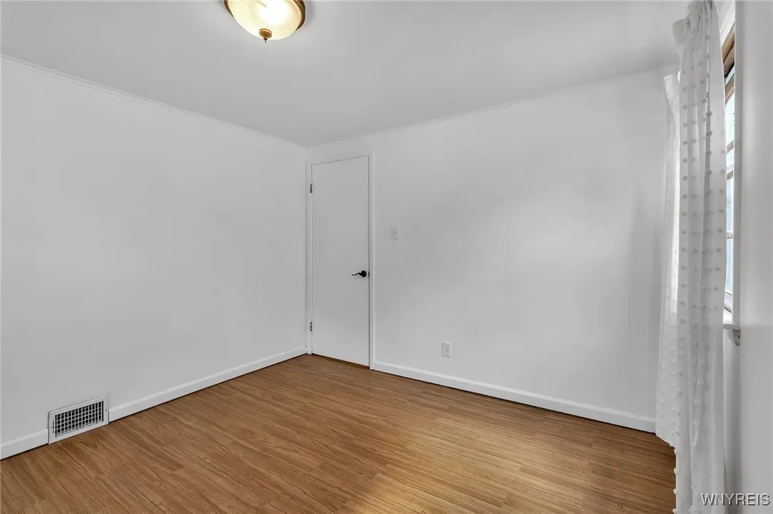 58 Marbeth Court, Buffalo, New York 14220, Buffalo, New York 14220, 3 Bedrooms Bedrooms, 5 Rooms Rooms,2 BathroomsBathrooms,Residential,For Sale,58 Marbeth Court, Buffalo, New York 14220,0,B1640079