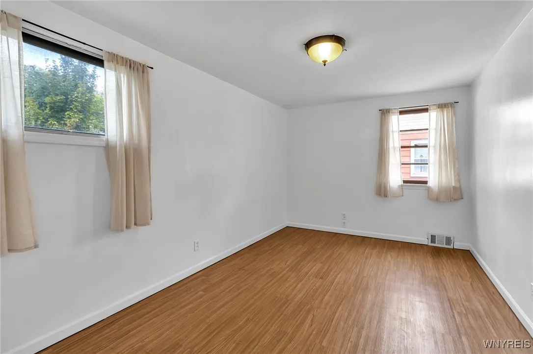 58 Marbeth Court, Buffalo, New York 14220, Buffalo, New York 14220, 3 Bedrooms Bedrooms, 5 Rooms Rooms,2 BathroomsBathrooms,Residential,For Sale,58 Marbeth Court, Buffalo, New York 14220,0,B1640079