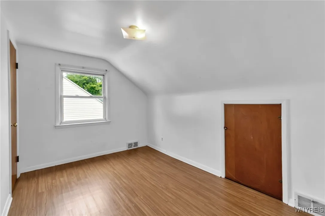 58 Marbeth Court, Buffalo, New York 14220, Buffalo, New York 14220, 3 Bedrooms Bedrooms, 5 Rooms Rooms,2 BathroomsBathrooms,Residential,For Sale,58 Marbeth Court, Buffalo, New York 14220,0,B1640079
