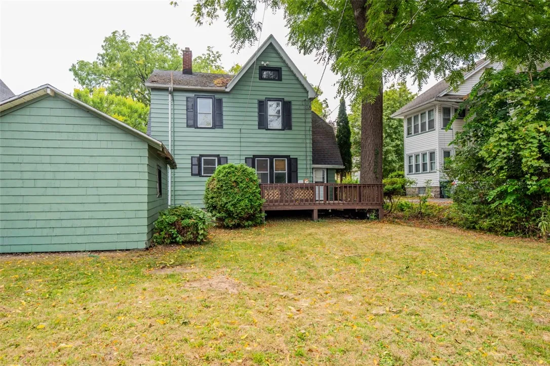 20 Sheldon, Rochester, New York 14619, Rochester, New York 14619, 3 Bedrooms Bedrooms, 9 Rooms Rooms,1 BathroomBathrooms,Residential,For Sale,20 Sheldon, Rochester, New York 14619,0,R1640022