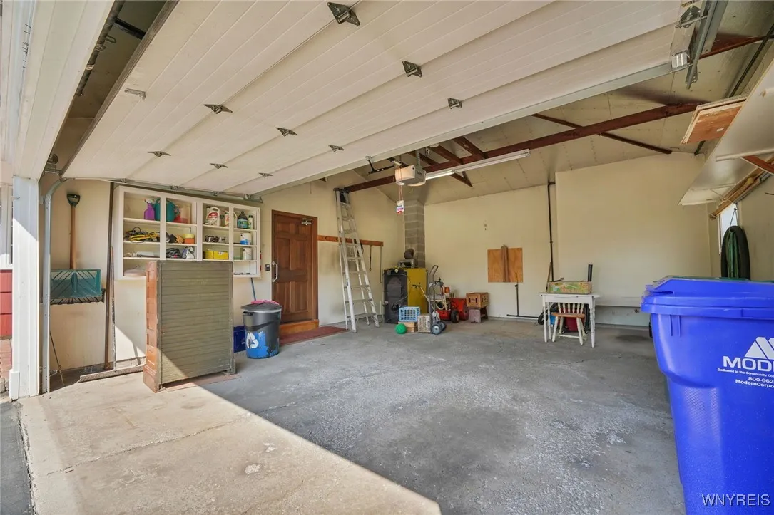 2 Car Garage
