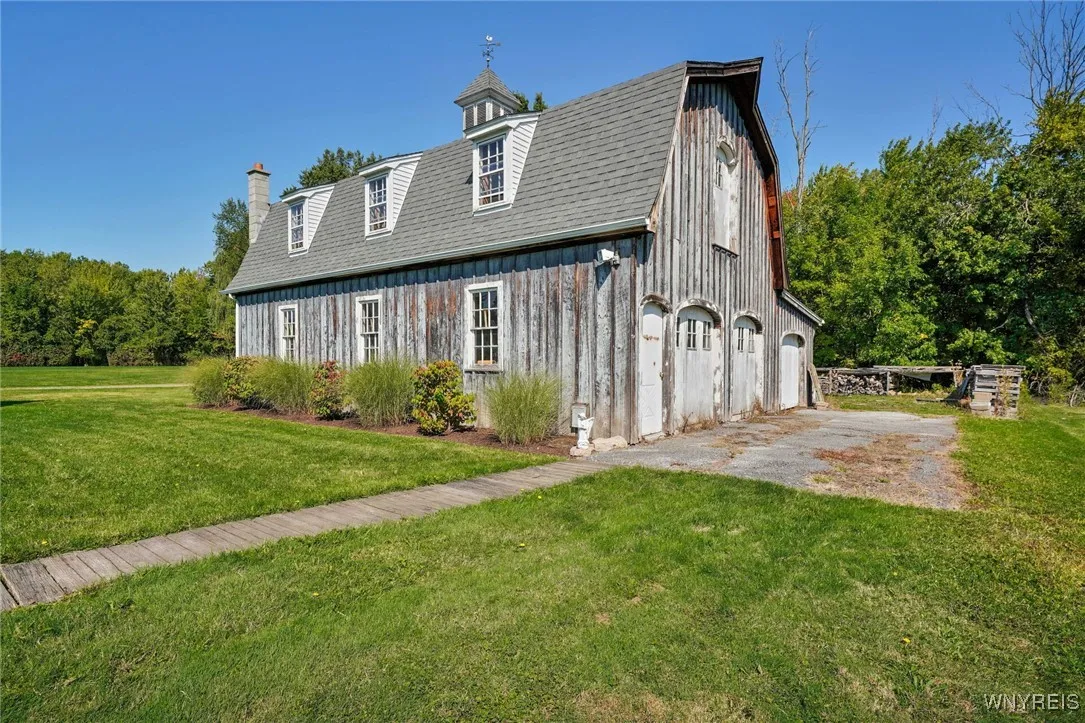 Workshop/Barn