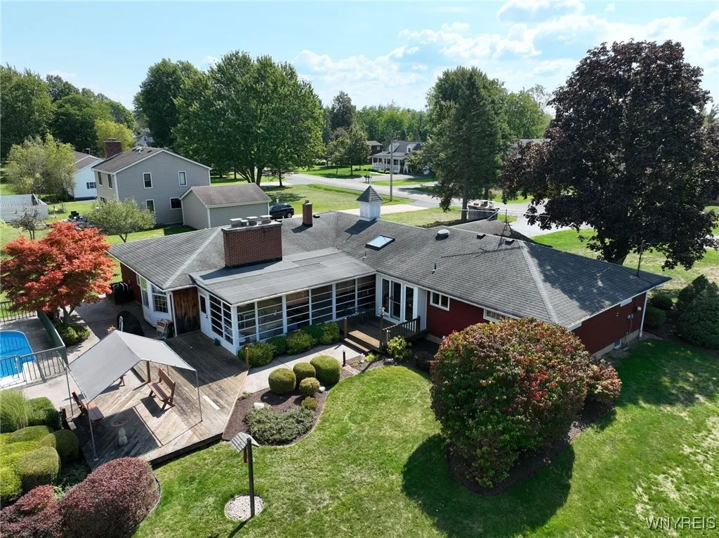 8580 Stahley Road, Clarence, New York 14051, Clarence, New York 14051, 4 Bedrooms Bedrooms, 12 Rooms Rooms,3 BathroomsBathrooms,Residential,For Sale,8580 Stahley Road, Clarence, New York 14051,0,B1635869