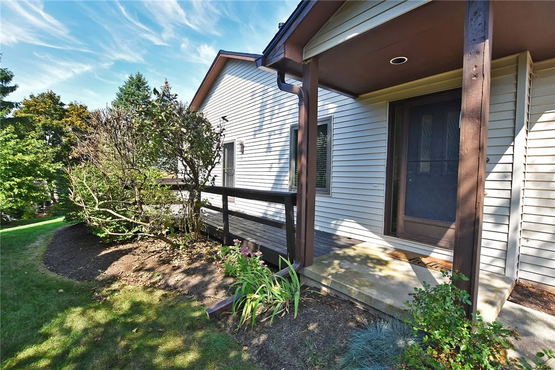 1170 Ridge Crest Drive, Victor, New York 14564, Victor, New York 14564, 2 Bedrooms Bedrooms, 7 Rooms Rooms,2 BathroomsBathrooms,Residential,Closed,1170 Ridge Crest Drive, Victor, New York 14564,0,R1640253