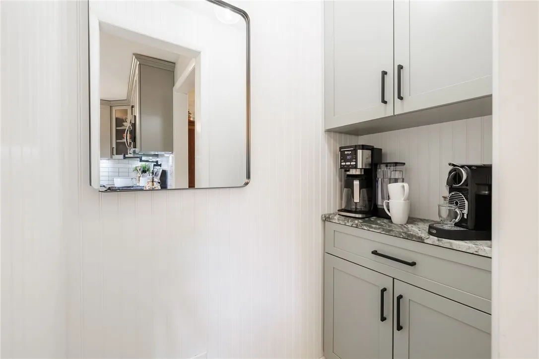 146 Leland Road, Irondequoit, New York 14617, Irondequoit, New York 14617, 3 Bedrooms Bedrooms, 7 Rooms Rooms,1 BathroomBathrooms,Residential,Closed,146 Leland Road, Irondequoit, New York 14617,0,R1633850