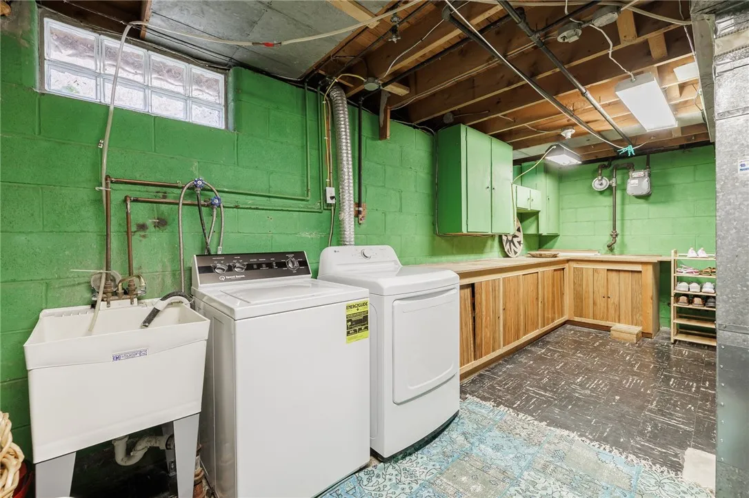 146 Leland Road, Irondequoit, New York 14617, Irondequoit, New York 14617, 3 Bedrooms Bedrooms, 7 Rooms Rooms,1 BathroomBathrooms,Residential,Closed,146 Leland Road, Irondequoit, New York 14617,0,R1633850