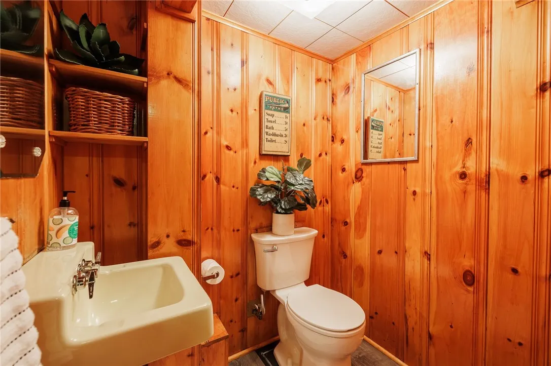 146 Leland Road, Irondequoit, New York 14617, Irondequoit, New York 14617, 3 Bedrooms Bedrooms, 7 Rooms Rooms,1 BathroomBathrooms,Residential,Closed,146 Leland Road, Irondequoit, New York 14617,0,R1633850