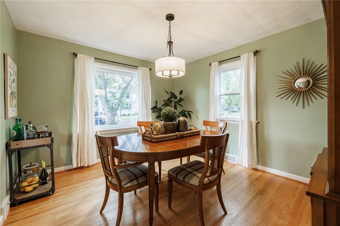 146 Leland Road, Irondequoit, New York 14617, Irondequoit, New York 14617, 3 Bedrooms Bedrooms, 7 Rooms Rooms,1 BathroomBathrooms,Residential,Closed,146 Leland Road, Irondequoit, New York 14617,0,R1633850