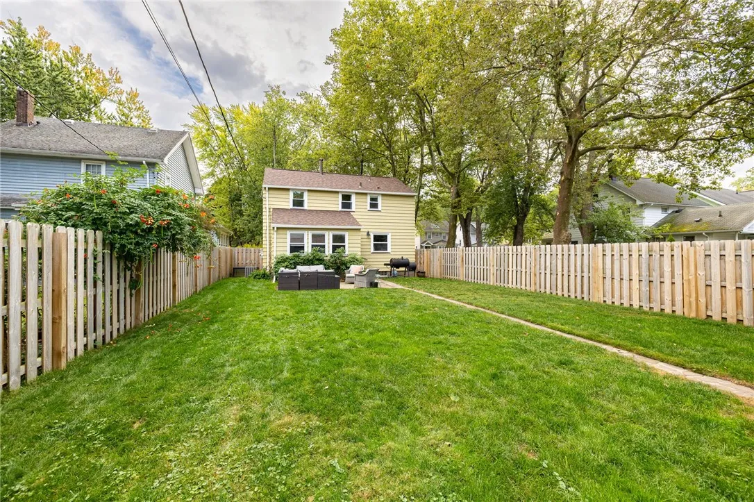 146 Leland Road, Irondequoit, New York 14617, Irondequoit, New York 14617, 3 Bedrooms Bedrooms, 7 Rooms Rooms,1 BathroomBathrooms,Residential,Closed,146 Leland Road, Irondequoit, New York 14617,0,R1633850