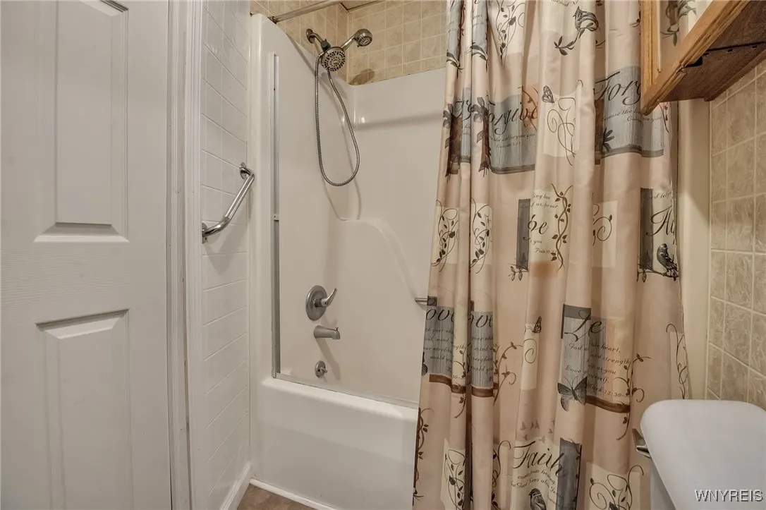 49 Rauber Street, Wellsville, New York 14895, Wellsville, New York 14895, 2 Bedrooms Bedrooms, 7 Rooms Rooms,1 BathroomBathrooms,Residential,For Sale,49 Rauber Street, Wellsville, New York 14895,0,B1640296