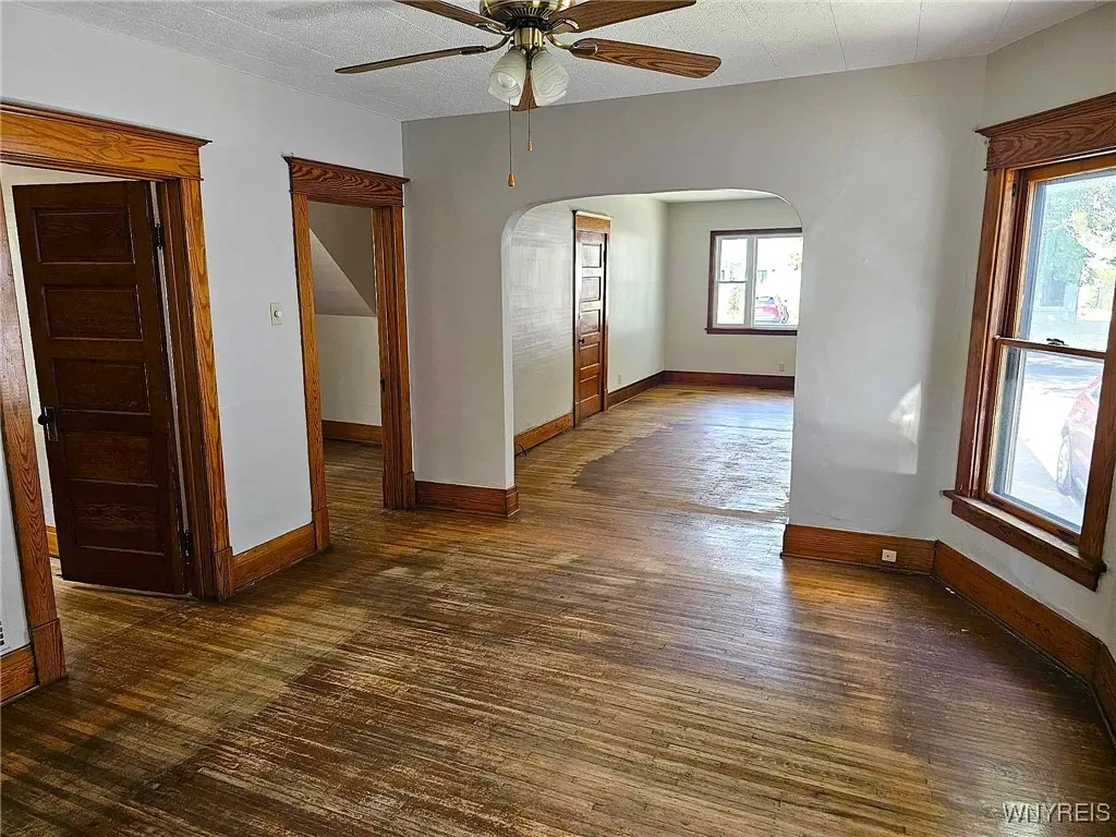 793 Tifft Street, Buffalo, New York 14220, Buffalo, New York 14220, 3 Bedrooms Bedrooms, 6 Rooms Rooms,1 BathroomBathrooms,Residential Lease,For Rent,793 Tifft Street, Buffalo, New York 14220,0,B1640069
