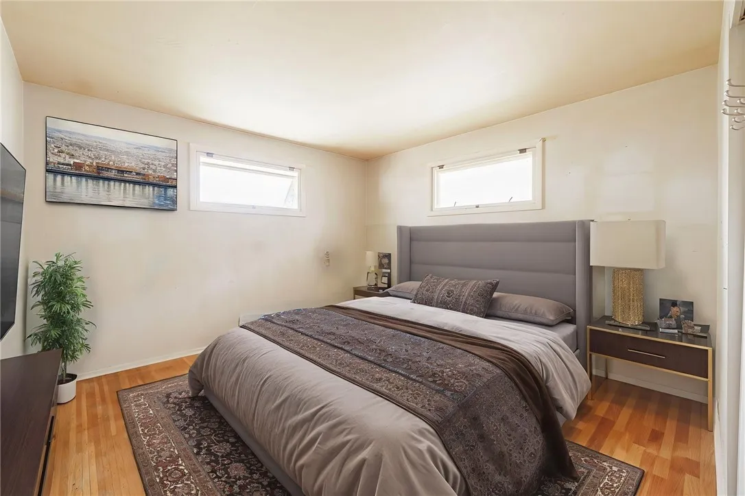 This is virtually staged to show potential