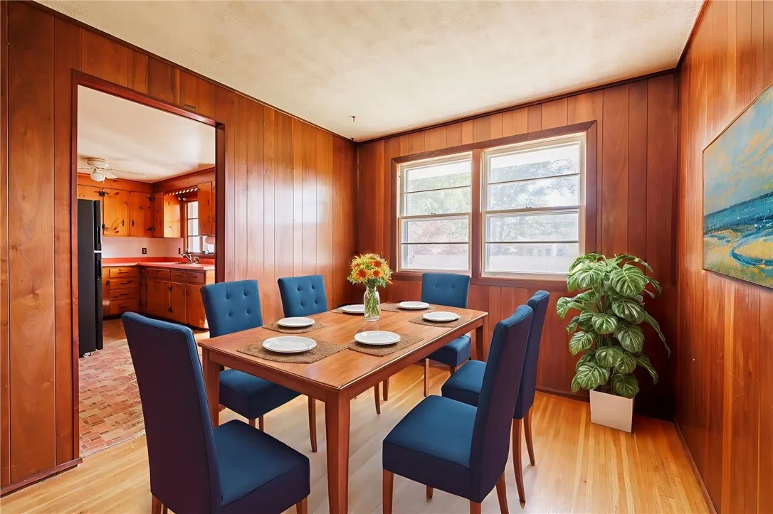 This is virtually staged to show potential