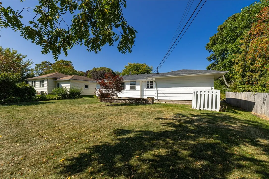 198 Skycrest Drive, Greece, New York 14616, Greece, New York 14616, 3 Bedrooms Bedrooms, 7 Rooms Rooms,1 BathroomBathrooms,Residential,Closed,198 Skycrest Drive, Greece, New York 14616,0,R1638059