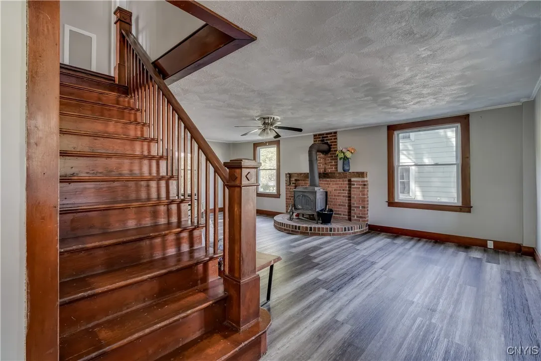 159 Murray Street, Cape Vincent, New York 13618, Cape Vincent, New York 13618, 4 Bedrooms Bedrooms, 9 Rooms Rooms,1 BathroomBathrooms,Residential,Closed,159 Murray Street, Cape Vincent, New York 13618,0,S1639200