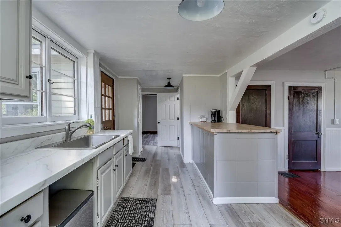 159 Murray Street, Cape Vincent, New York 13618, Cape Vincent, New York 13618, 4 Bedrooms Bedrooms, 9 Rooms Rooms,1 BathroomBathrooms,Residential,Closed,159 Murray Street, Cape Vincent, New York 13618,0,S1639200