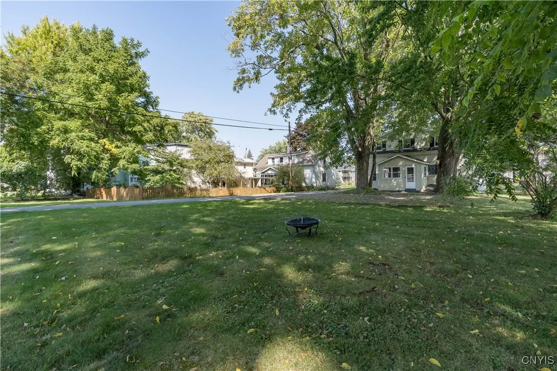 159 Murray Street, Cape Vincent, New York 13618, Cape Vincent, New York 13618, 4 Bedrooms Bedrooms, 9 Rooms Rooms,1 BathroomBathrooms,Residential,Closed,159 Murray Street, Cape Vincent, New York 13618,0,S1639200
