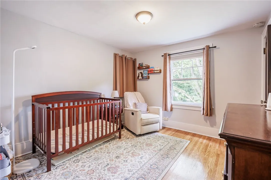 33 Elm Drive, Rochester, New York 14609, Rochester, New York 14609, 4 Bedrooms Bedrooms, 8 Rooms Rooms,1 BathroomBathrooms,Residential,Closed,33 Elm Drive, Rochester, New York 14609,0,R1640006