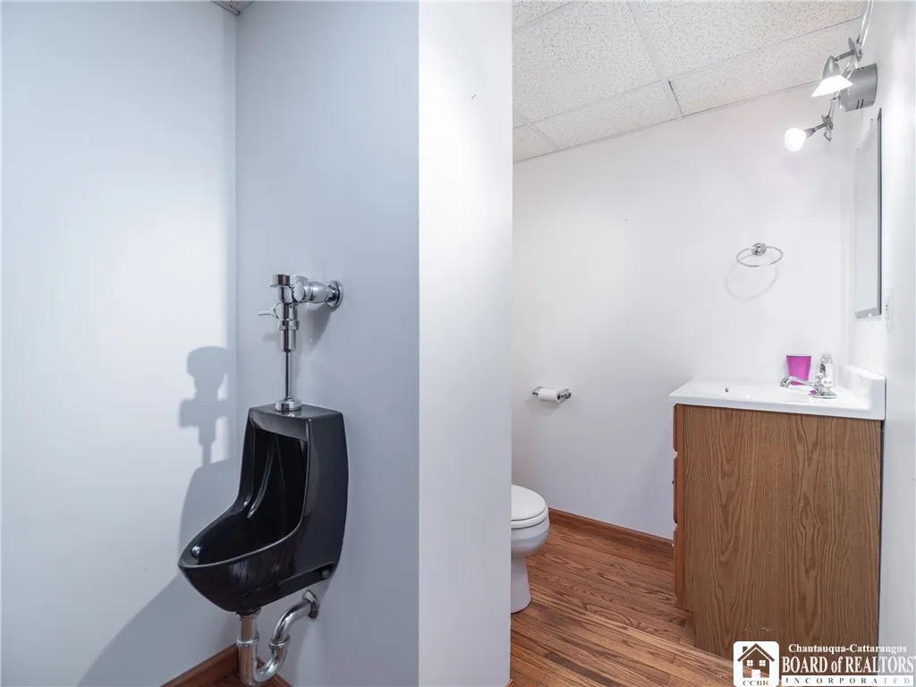 4 Winding, Busti, New York 14750, Busti, New York 14750, 3 Bedrooms Bedrooms, 9 Rooms Rooms,3 BathroomsBathrooms,Residential,For Sale,4 Winding, Busti, New York 14750,0,R1639368