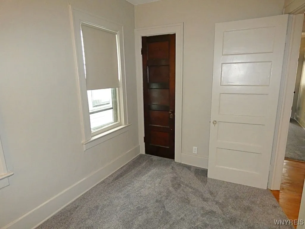 135 Park St Street, Buffalo, New York 14201, Buffalo, New York 14201, 3 Bedrooms Bedrooms, 7 Rooms Rooms,1 BathroomBathrooms,Residential Lease,For Rent,135 Park St Street, Buffalo, New York 14201,0,B1640426