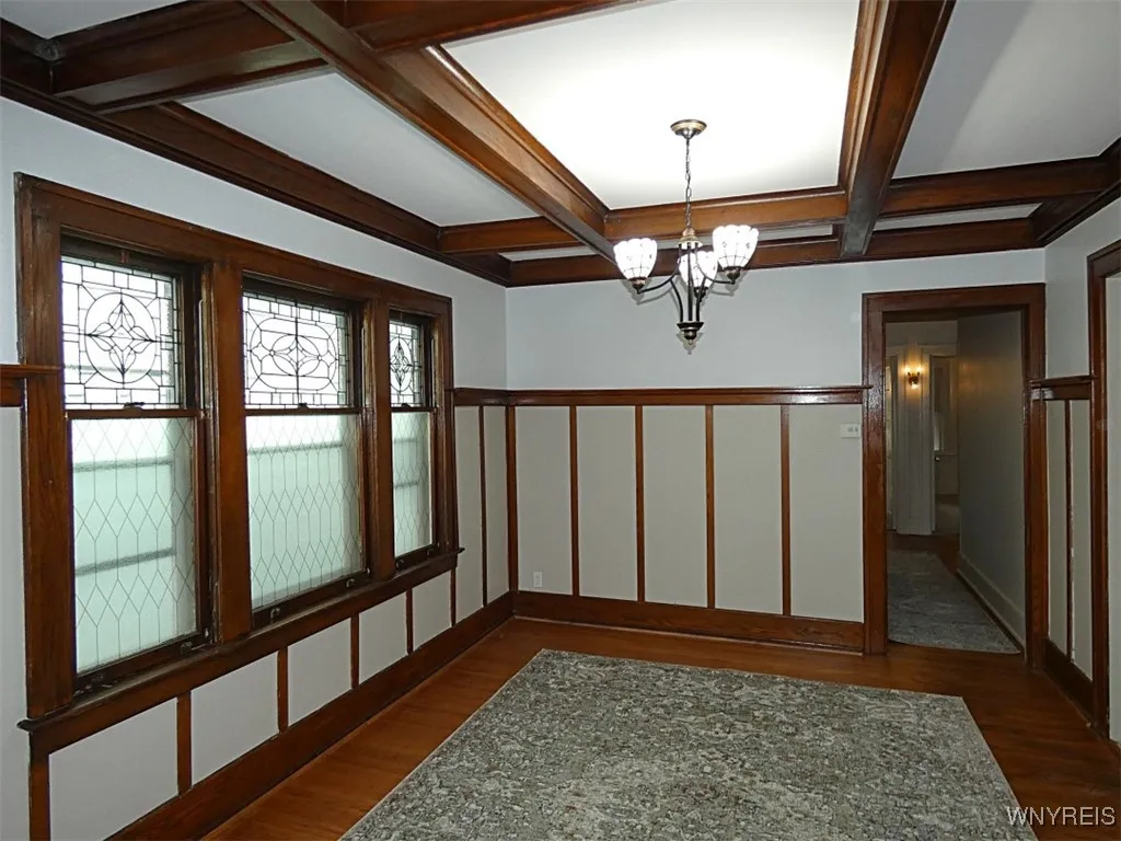 135 Park St Street, Buffalo, New York 14201, Buffalo, New York 14201, 3 Bedrooms Bedrooms, 7 Rooms Rooms,1 BathroomBathrooms,Residential Lease,For Rent,135 Park St Street, Buffalo, New York 14201,0,B1640426