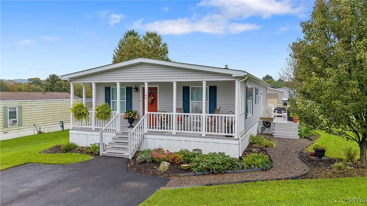 5600 #42 Shute Road 42, Lafayette, New York 13084, Lafayette, New York 13084, 2 Bedrooms Bedrooms, 8 Rooms Rooms,2 BathroomsBathrooms,Residential,For Sale,5600 #42 Shute Road 42, Lafayette, New York 13084,0,S1640158