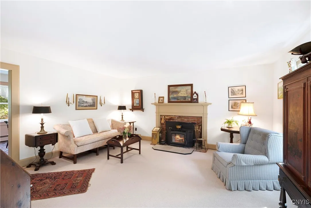 1667 Coon Hill Road, Skaneateles, New York 13152, Skaneateles, New York 13152, 4 Bedrooms Bedrooms, 8 Rooms Rooms,2 BathroomsBathrooms,Residential,For Sale,1667 Coon Hill Road, Skaneateles, New York 13152,0,S1636715