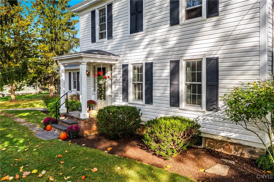 1667 Coon Hill Road, Skaneateles, New York 13152, Skaneateles, New York 13152, 4 Bedrooms Bedrooms, 8 Rooms Rooms,2 BathroomsBathrooms,Residential,For Sale,1667 Coon Hill Road, Skaneateles, New York 13152,0,S1636715