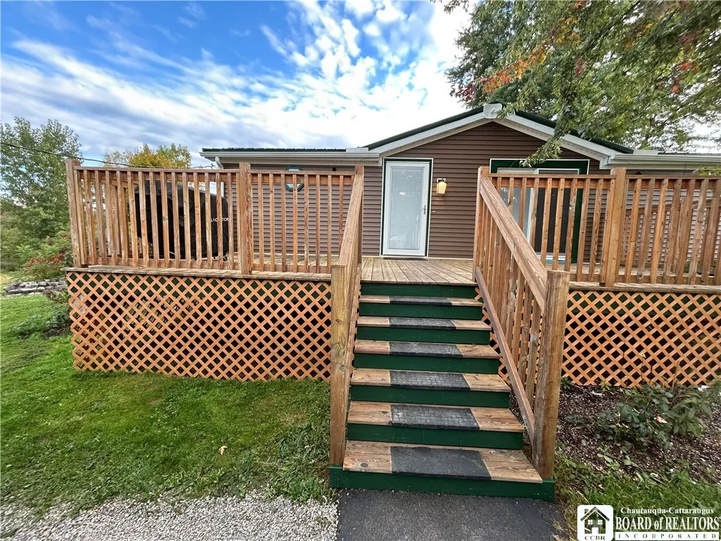 8436 South Hill Road, Villenova, New York 14723, Villenova, New York 14723, 3 Bedrooms Bedrooms, 8 Rooms Rooms,2 BathroomsBathrooms,Residential,For Sale,8436 South Hill Road, Villenova, New York 14723,0,R1640404