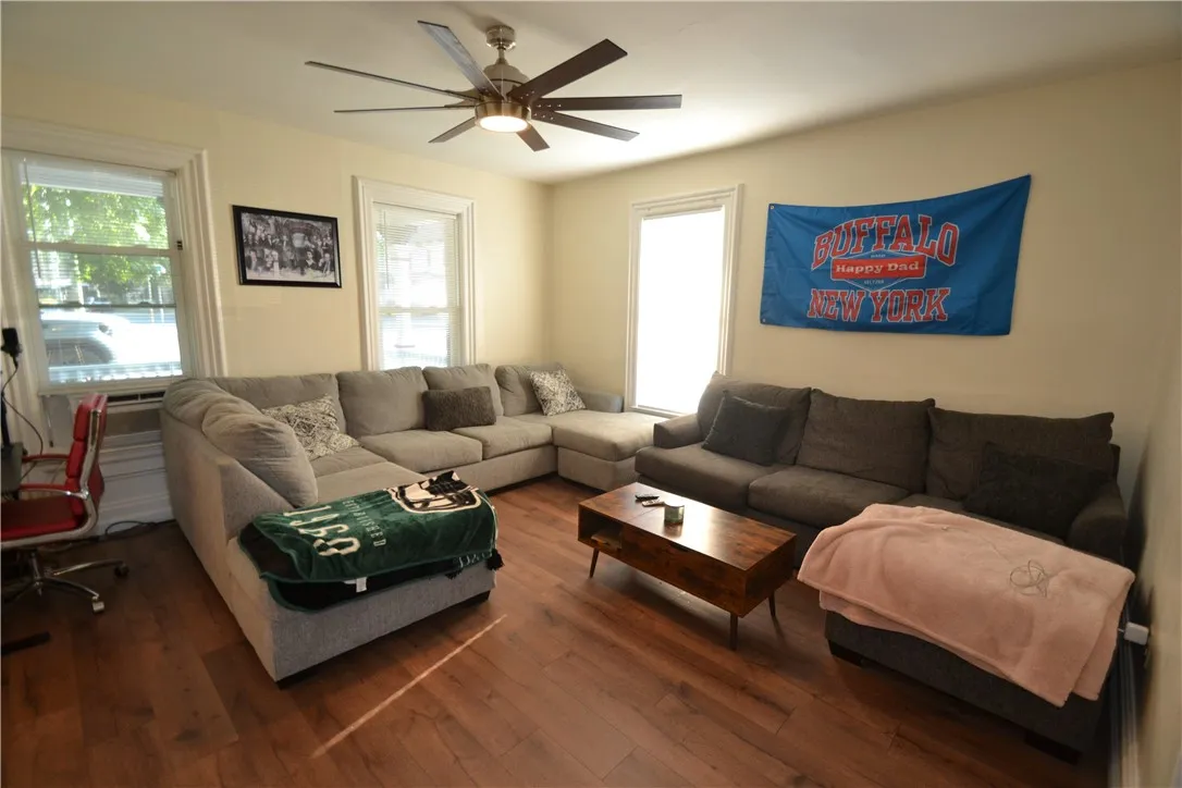505 East Main Street, Palmyra, New York 14522, Palmyra, New York 14522, 4 Bedrooms Bedrooms, 8 Rooms Rooms,2 BathroomsBathrooms,Residential Lease,For Rent,505 East Main Street, Palmyra, New York 14522,0,R1640386