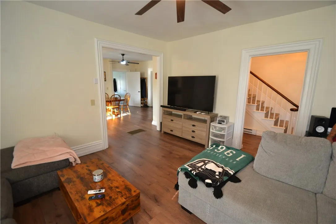 505 East Main Street, Palmyra, New York 14522, Palmyra, New York 14522, 4 Bedrooms Bedrooms, 8 Rooms Rooms,2 BathroomsBathrooms,Residential Lease,For Rent,505 East Main Street, Palmyra, New York 14522,0,R1640386