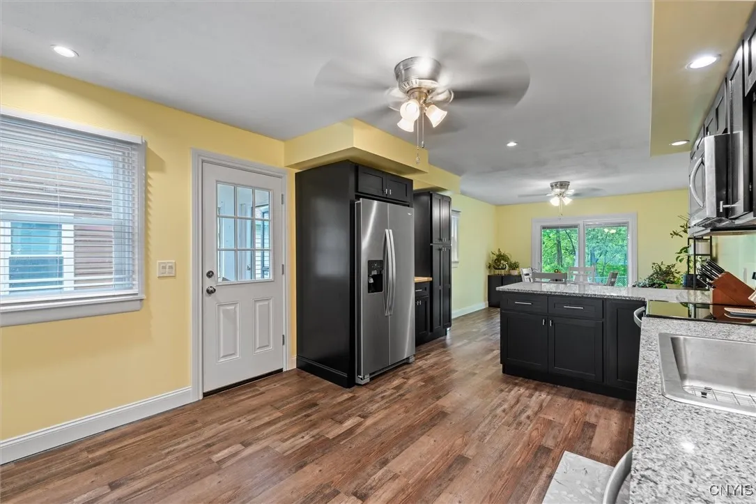 306 Hunt Drive, Manlius, New York 13066, Manlius, New York 13066, 5 Bedrooms Bedrooms, 8 Rooms Rooms,2 BathroomsBathrooms,Residential,For Sale,306 Hunt Drive, Manlius, New York 13066,0,S1639568